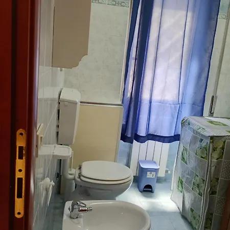 Sunny Apartamento Lido di Ostia